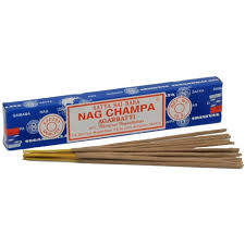 Satya Sai Baba Nag Champa Agarbatti Original Incense Sticks 180g FREE HOLDER 